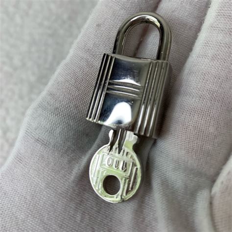 hermes lock and key replacement.